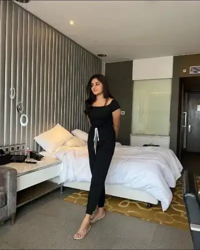 Desuri Call Girl Service